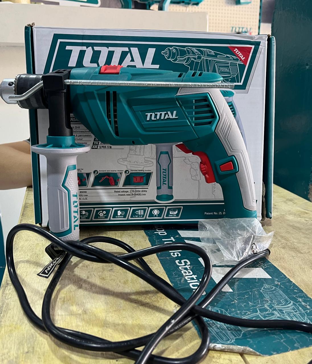 TALADRO PERCUTOR 850W UTG109136